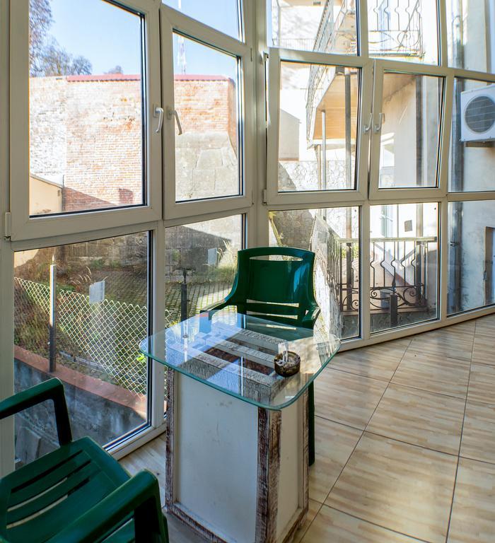 Apartment On Hutsulska 24H Electric Lviv Exteriör bild